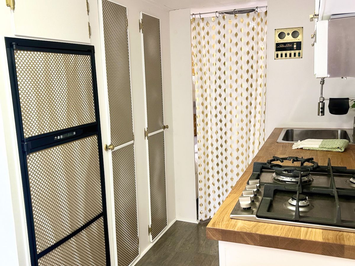 Tilly_Fridge_Curtain