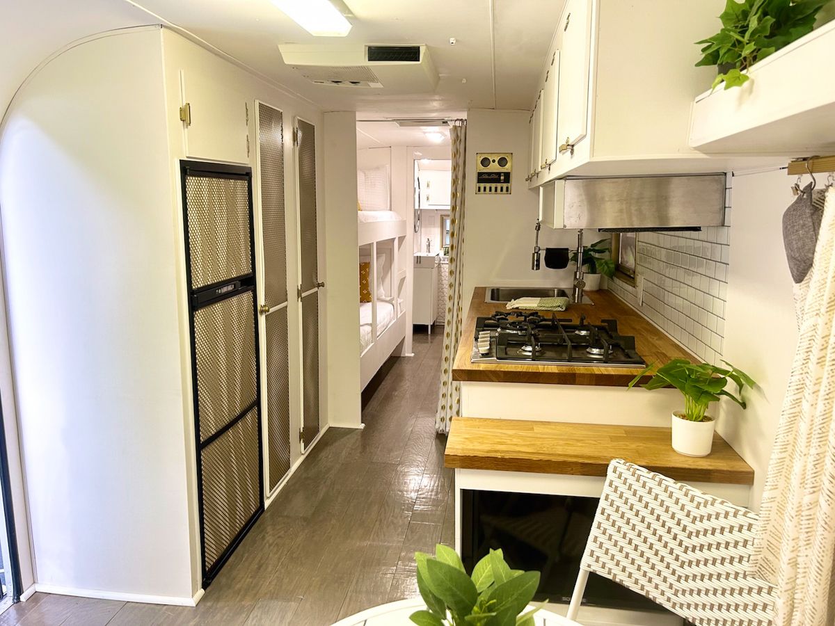 Tilly_Living4